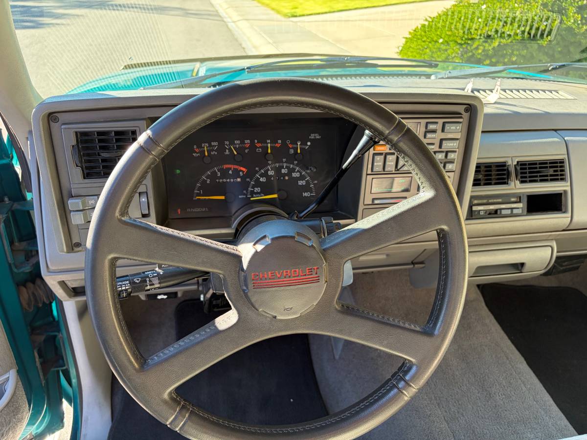 Chevy-silverado-2500hd-diesel-1995-13