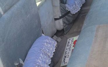 Chevy-silverado-3500-diesel-1994-purple-13