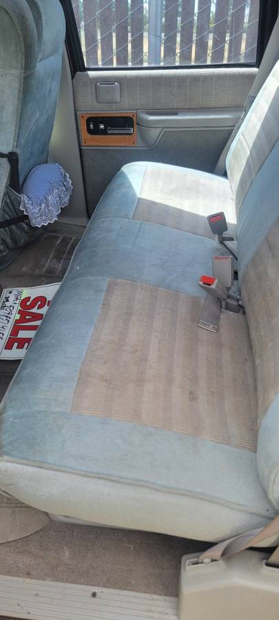 Chevy-silverado-3500-diesel-1994-purple-14