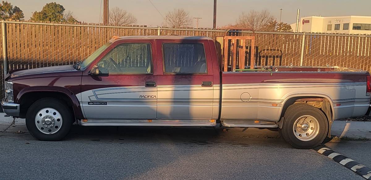 Chevy-silverado-3500-diesel-1994-purple-19