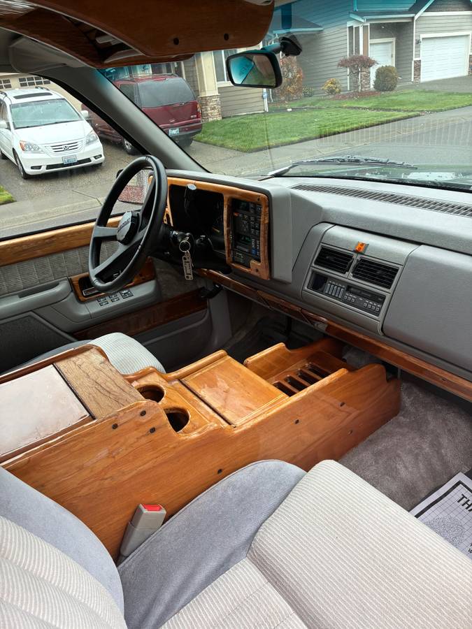 Chevy-suburban-1500-1994-13