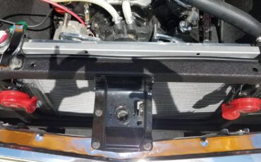 Chevy-suburban-1969-yellow-21