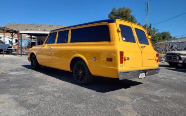 Chevy-suburban-1969-yellow-5