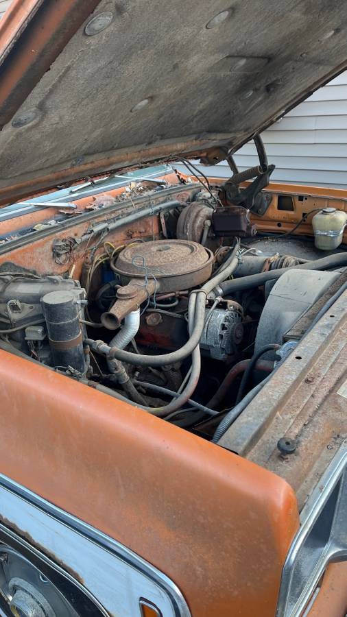 Chevy-suburban-1972-6