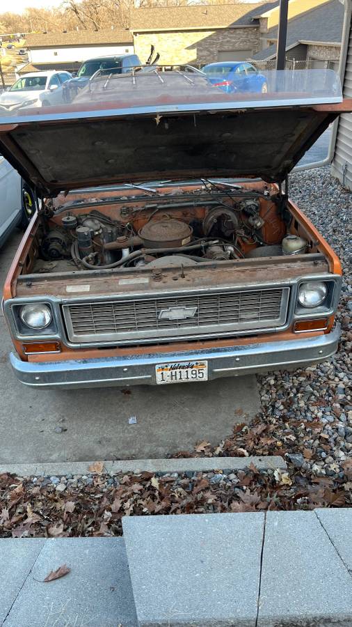 Chevy-suburban-1972-7