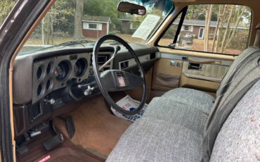Chevy-suburban-1986-brown-3