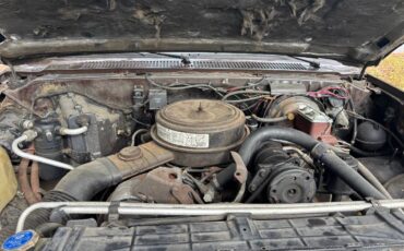 Chevy-suburban-1986-brown-4