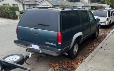 Chevy-suburban-1995-blue-3