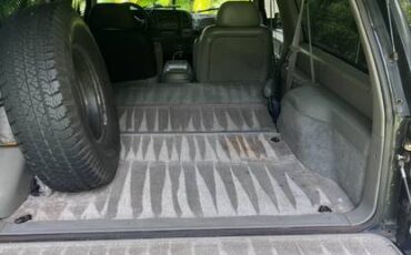 Chevy-tahoe-lt-4x4-1996-black-1