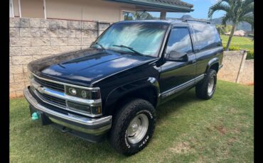 Chevy-tahoe-lt-4x4-1996-black-3