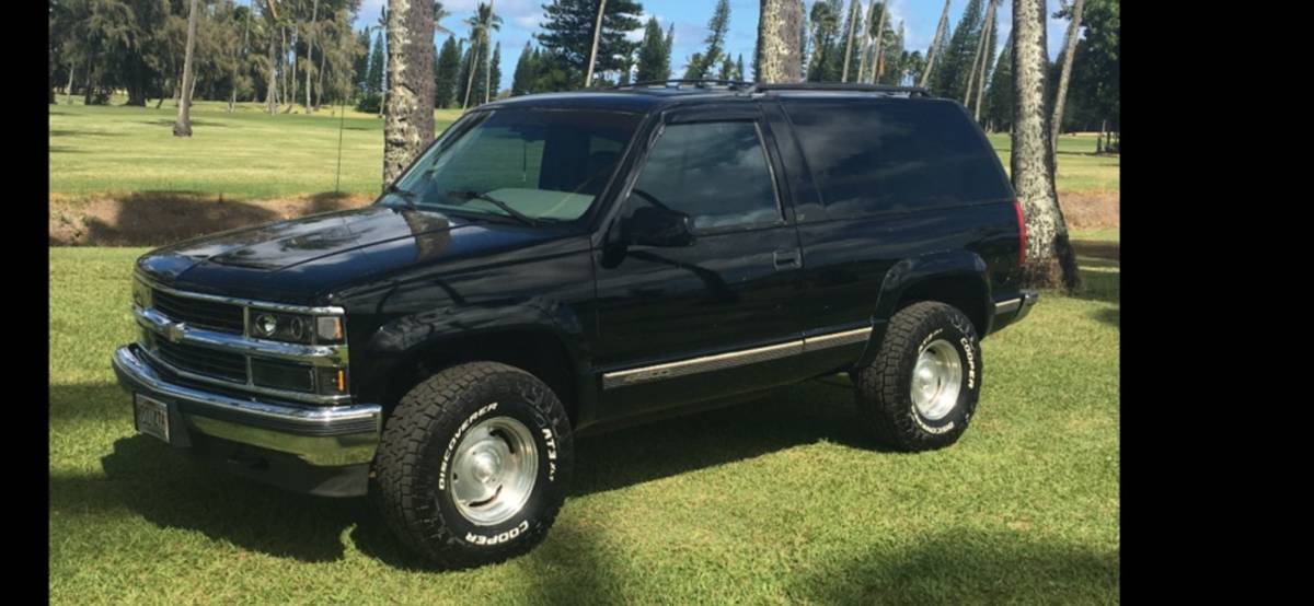 Chevy-tahoe-lt-4x4-1996-black-8