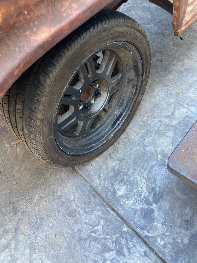 Chevy-truck-1957-red-1