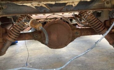 Chevy-truck-1957-red-21