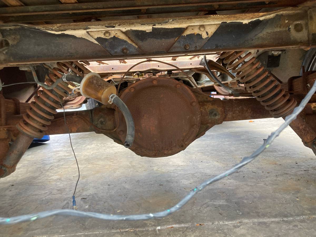 Chevy-truck-1957-red-21