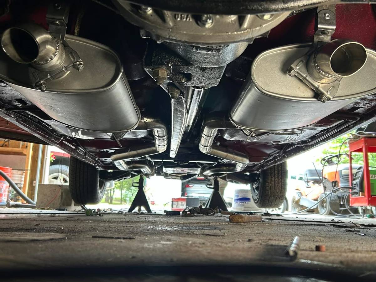 Chevy-vega-1976-custom-13