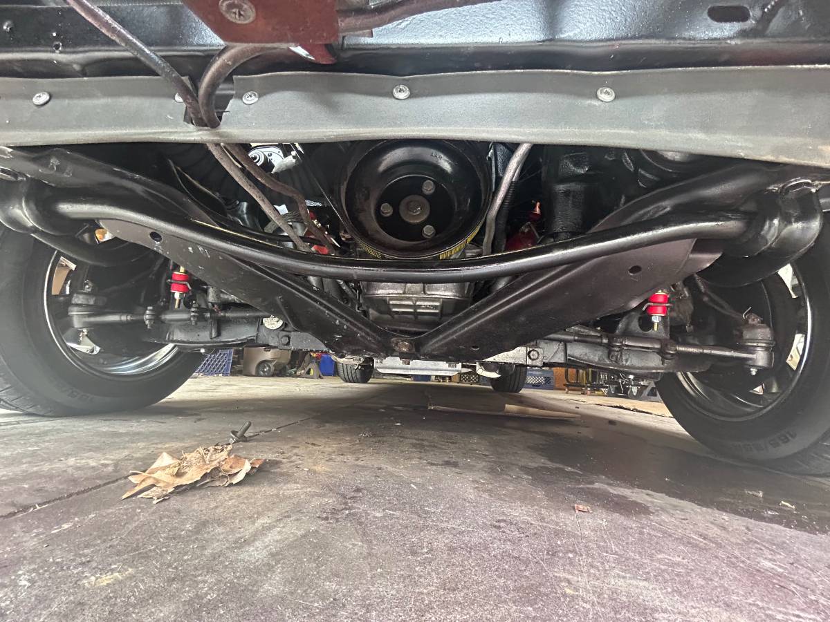 Chevy-vega-1976-custom-4