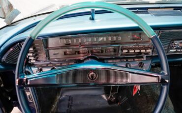 Chrysler-200-Series-1964-Sedan-10