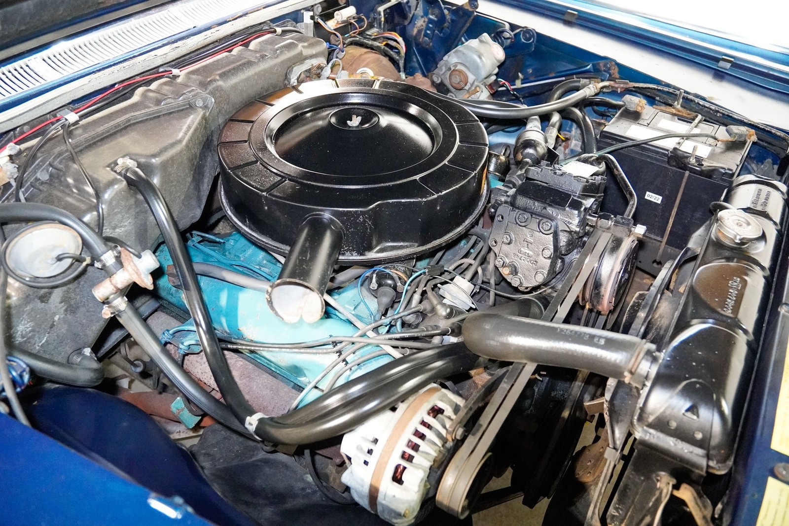 Chrysler-200-Series-1964-Sedan-12