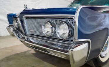 Chrysler-200-Series-1964-Sedan-14