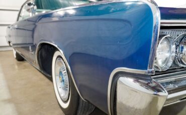 Chrysler-200-Series-1964-Sedan-18