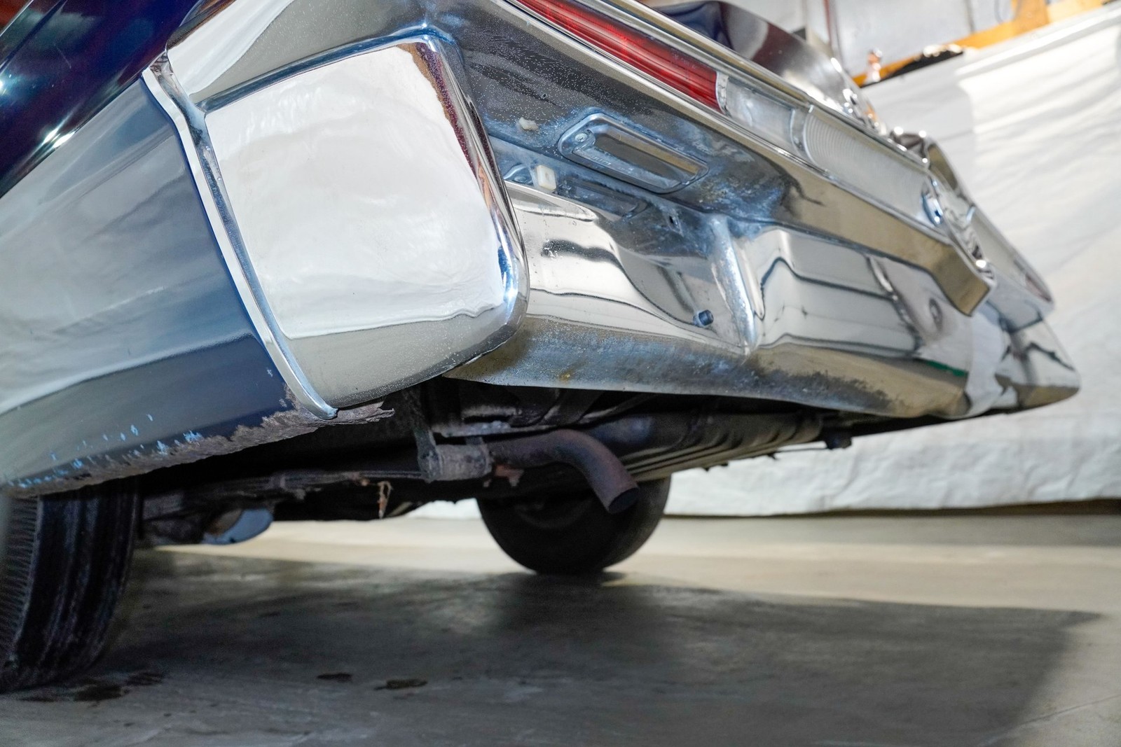 Chrysler-200-Series-1964-Sedan-24