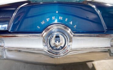 Chrysler-200-Series-1964-Sedan-28