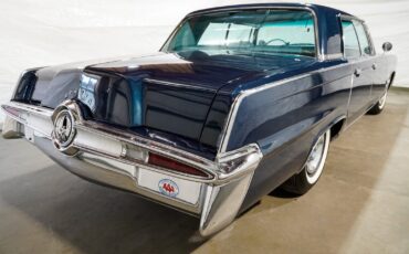 Chrysler-200-Series-1964-Sedan-3