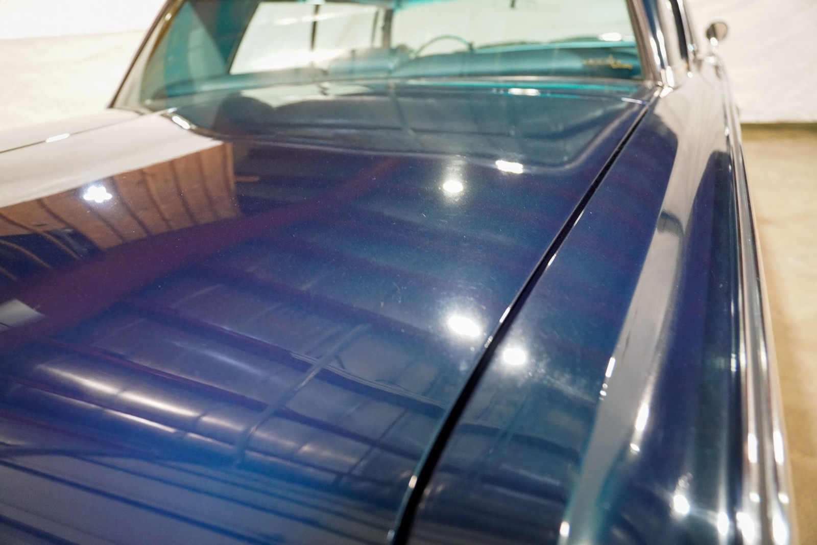 Chrysler-200-Series-1964-Sedan-30