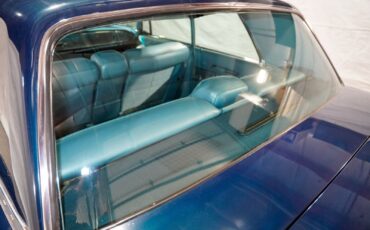 Chrysler-200-Series-1964-Sedan-37