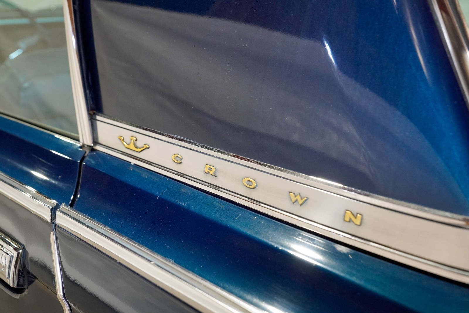 Chrysler-200-Series-1964-Sedan-38