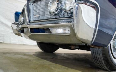 Chrysler-200-Series-1964-Sedan-7