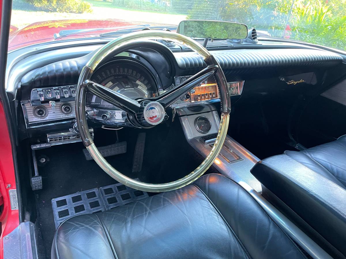 Chrysler-300-1961-red-13