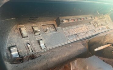 Chrysler-300-1969-black-5