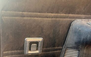 Chrysler-300-1969-black-8