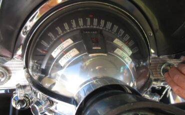 Chrysler-300g-1961-Alaskan-White-Cream-18