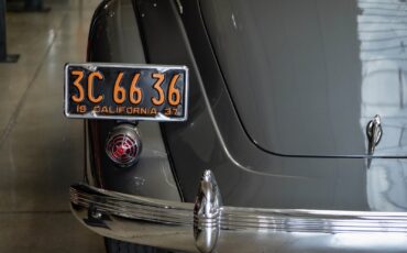 Chrysler-Airflow-Series-C-17-1937-2-Door-Coupe-18