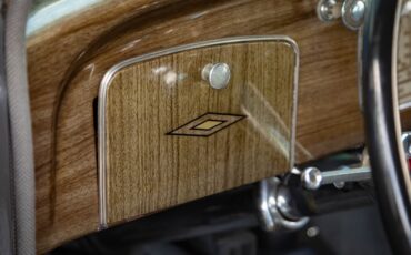 Chrysler-Airflow-Series-C-17-1937-2-Door-Coupe-34