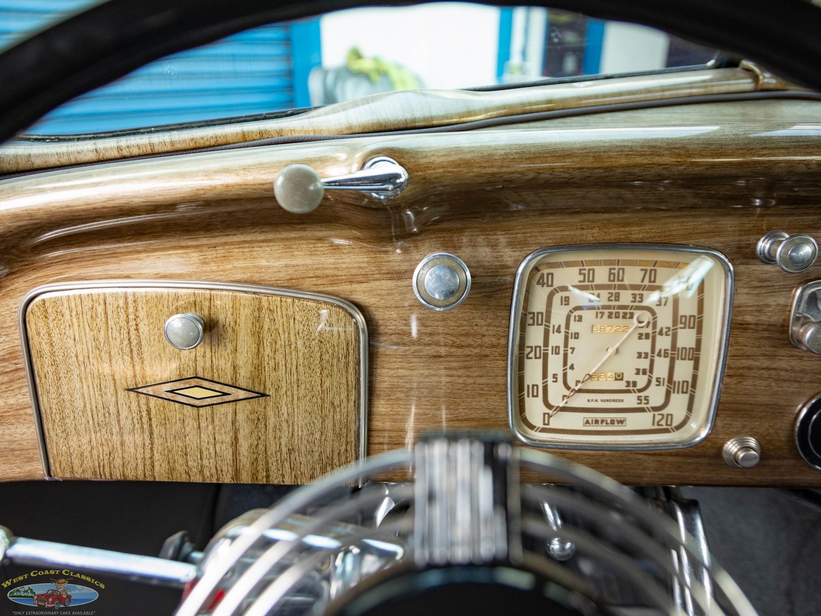 Chrysler-Airflow-Series-C-17-1937-2-Door-Coupe-35