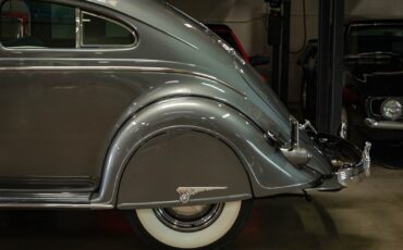 Chrysler-Airflow-Series-C-17-1937-2-Door-Coupe-7