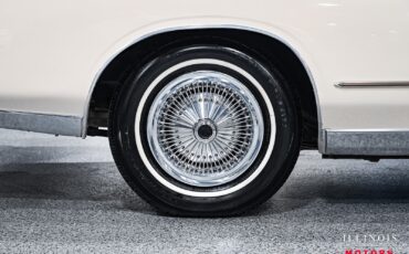 Chrysler-Cordoba-1978-Coupe-13