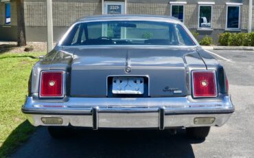 Chrysler-Cordoba-1978-Coupe-15
