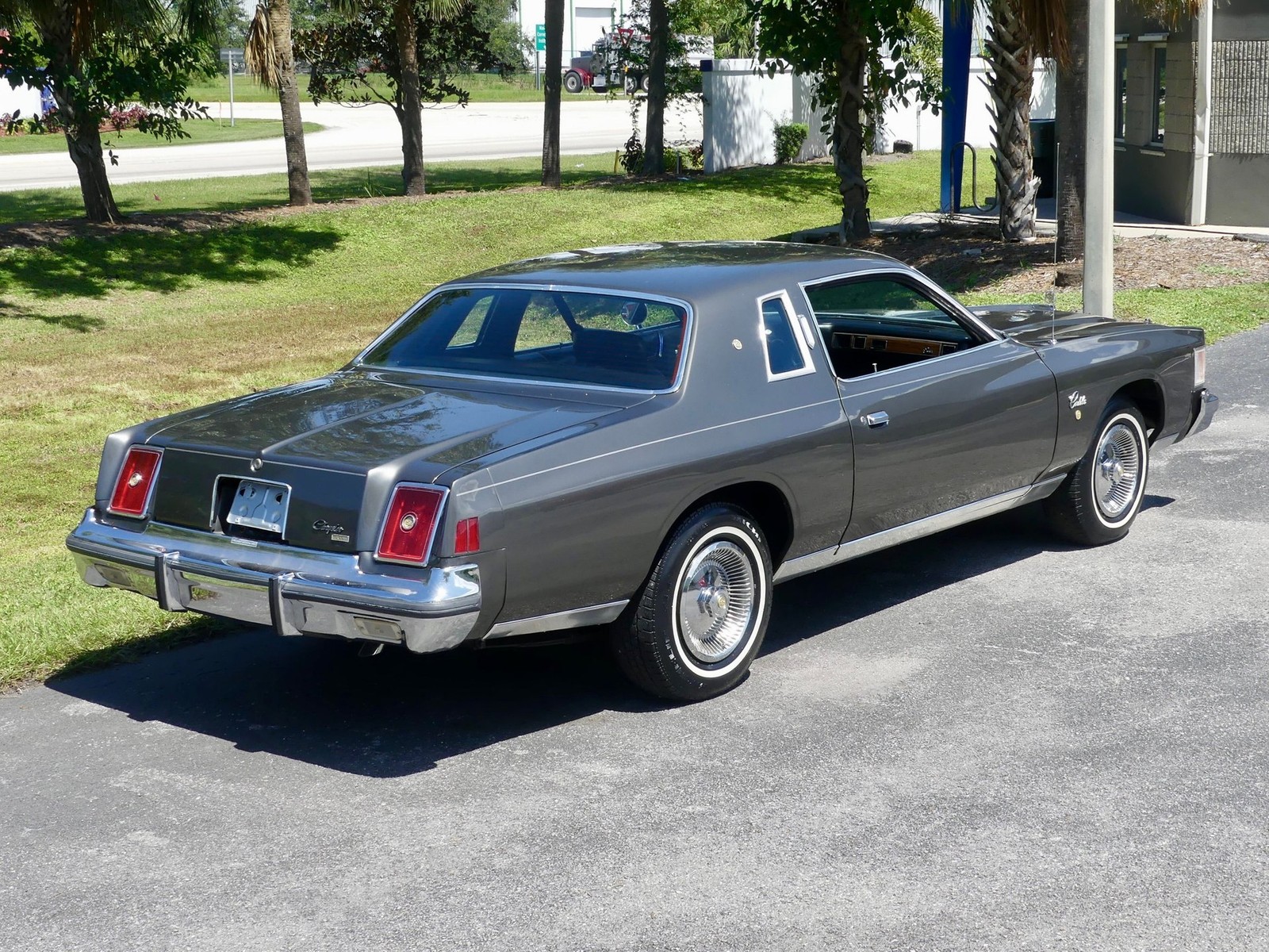 Chrysler-Cordoba-1978-Coupe-19