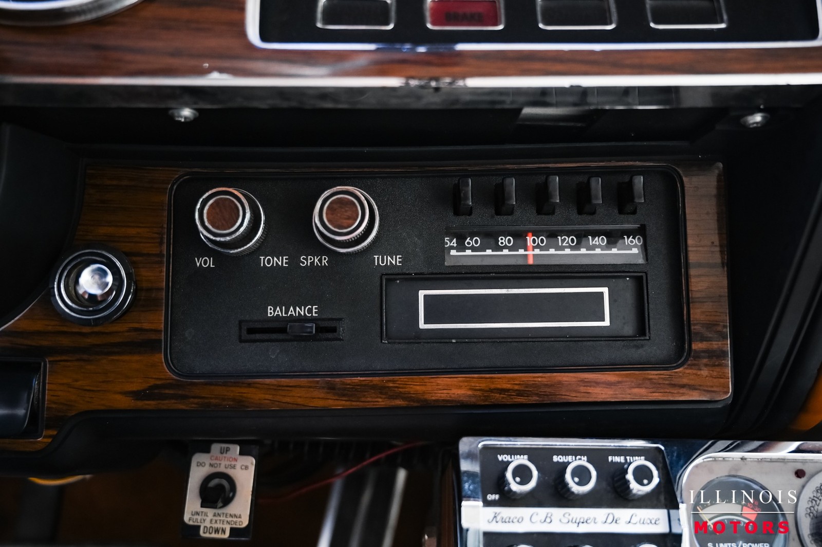 Chrysler-Cordoba-1978-Coupe-25