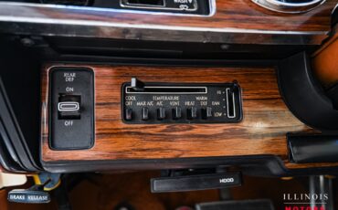 Chrysler-Cordoba-1978-Coupe-26