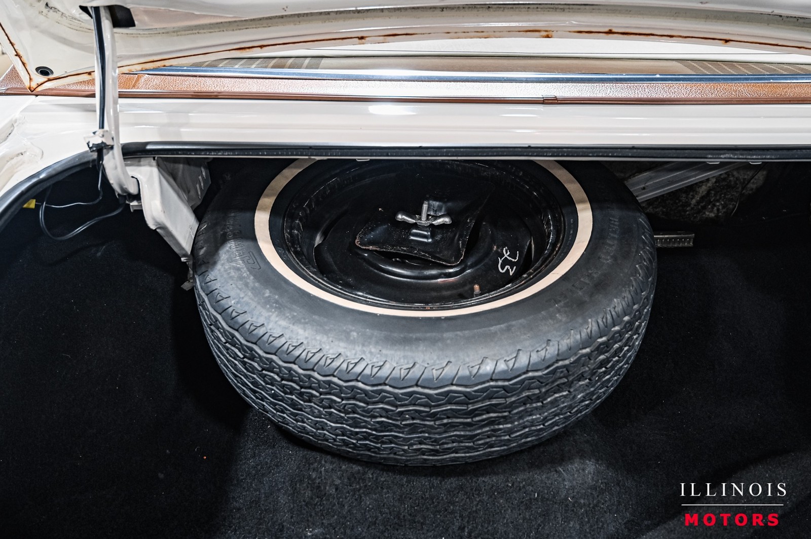 Chrysler-Cordoba-1978-Coupe-35