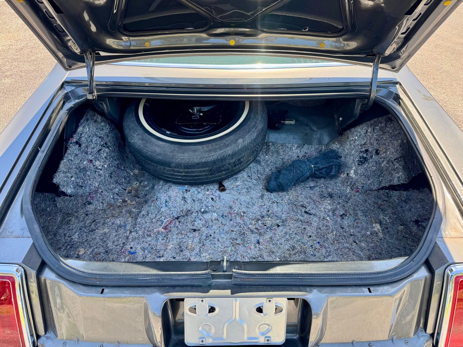 Chrysler-Cordoba-1978-Coupe-4