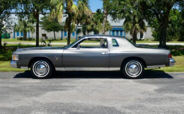 Chrysler-Cordoba-1978-Coupe-9