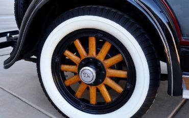 Chrysler-DeSoto-1930-Sedan-11