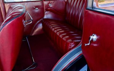 Chrysler-DeSoto-1930-Sedan-16