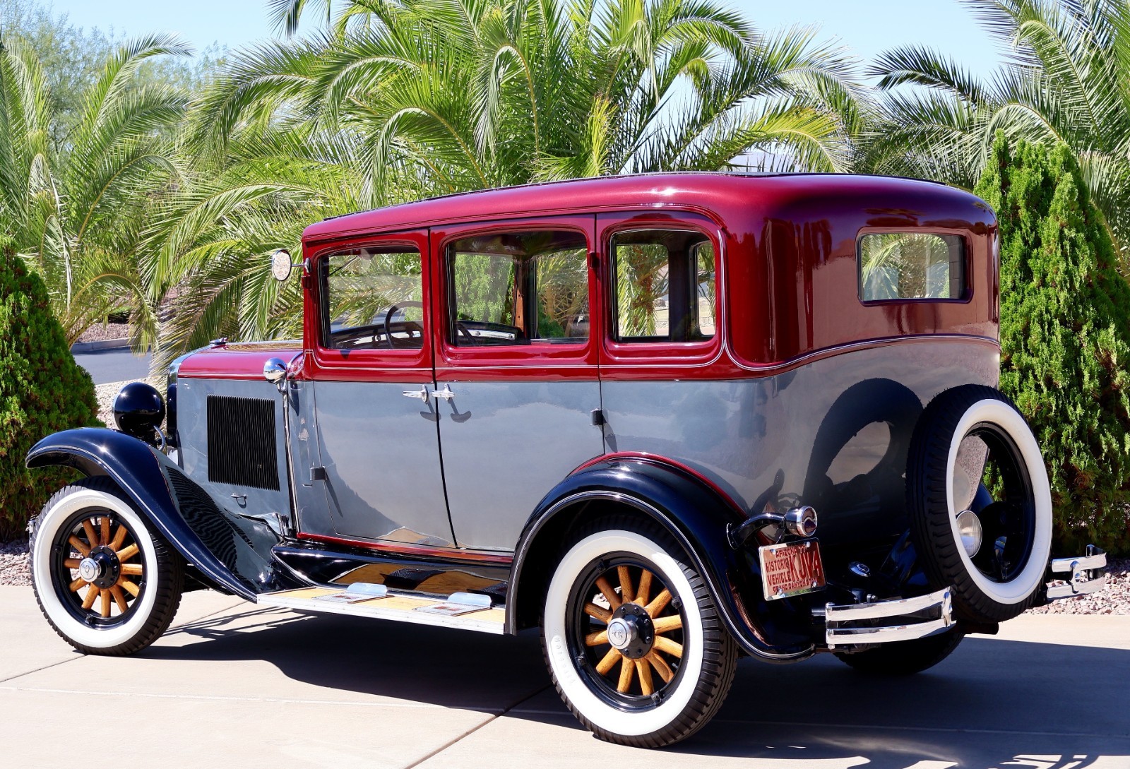 Chrysler-DeSoto-1930-Sedan-25